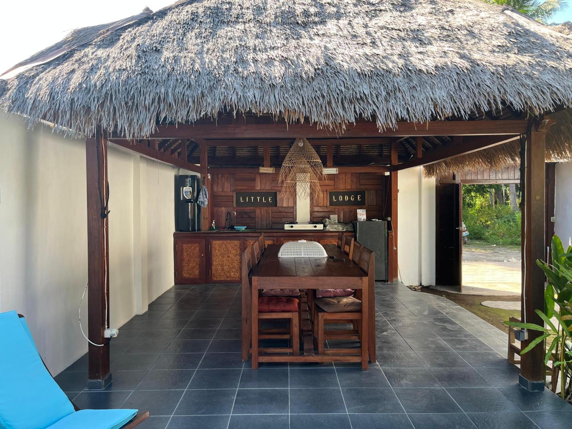 Little Lodge กีลีตราวางัน ภายนอก รูปภาพ