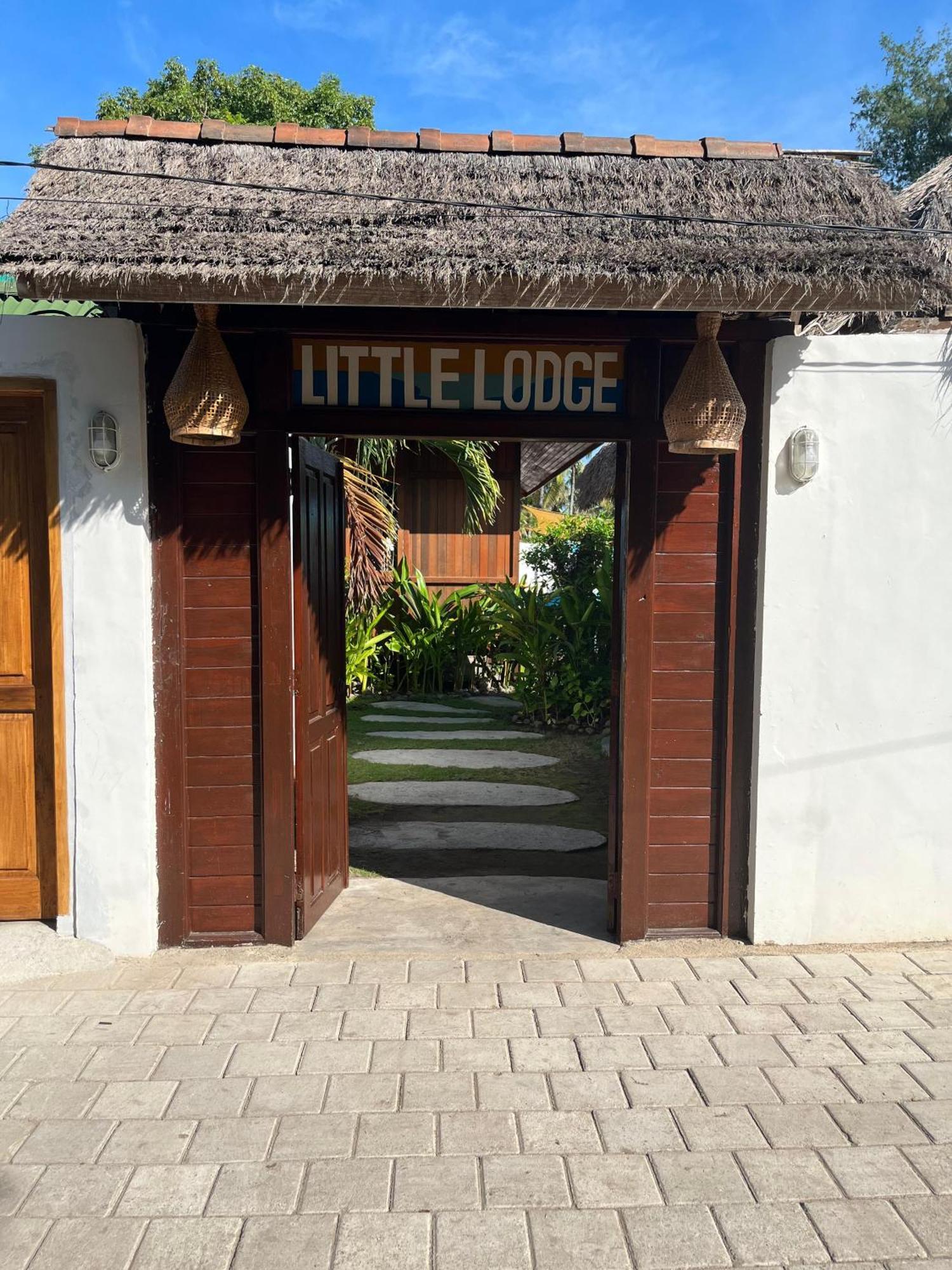 Little Lodge กีลีตราวางัน ภายนอก รูปภาพ